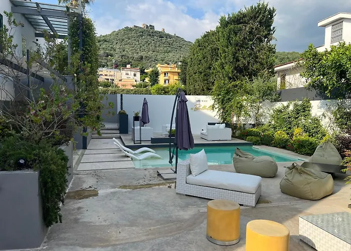 Ghe Kale Resort